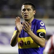 Bianchi Bujuk Riquelme Kembali ke Boca Juniors