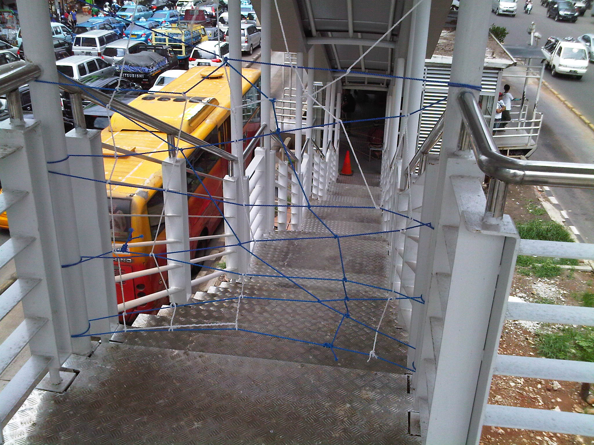 Transjakarta, Mau Tertib Malah Dibuat Jengkel