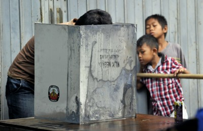 KPU Sulsel Pastikan Semua Daerah Gelar Pilkada Hari Ini