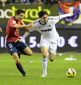Kaka Batal Pindah ke AC Milan