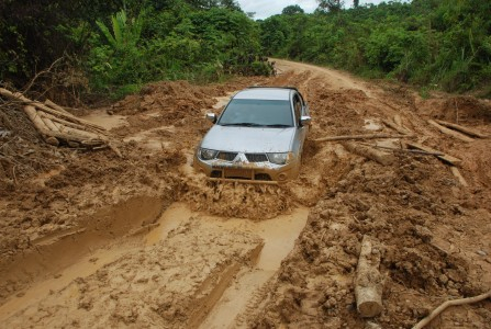 Pembangunan Jalan Molor, DPRD Malra Desak Ketegasan Pemda