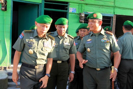 Moeldoko dan Munir Calon Kuat KSAD