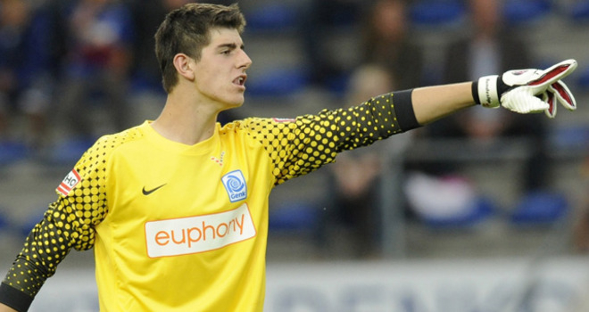 Thibaut Courtois Ingin Bertahan di Atletico