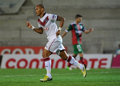 Yoan Gouffran Resmi Berkostum Newcastle United