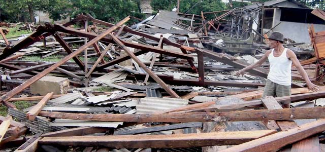 Angin Kencang, Puluhan Rumah di Pamekasan Rusak Parah