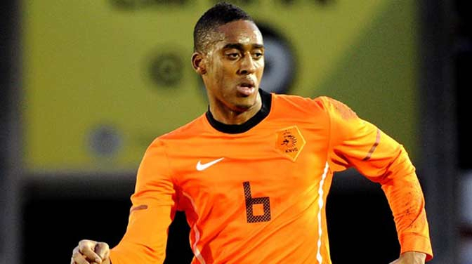 Everton Dapatkan Leroy Fer
