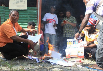 Seluruh Surat Suara di KPU Mamberamo Tengah Ludes Dibakar