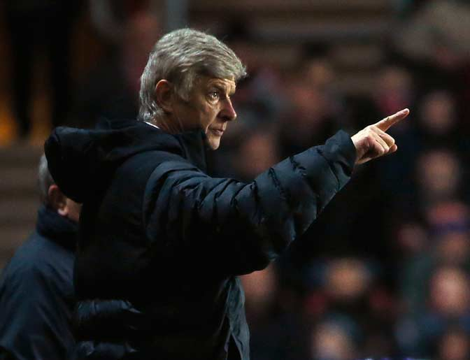 Kieran Gibbs Absen Tiga Pekan