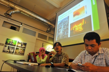Greenpeace : Stop Ketergantungan Pada Batubara