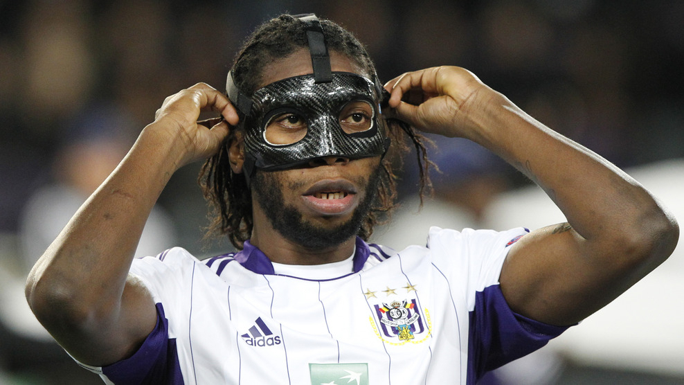 Dieumerci Mbokani Pemain Terbaik Liga Belgia