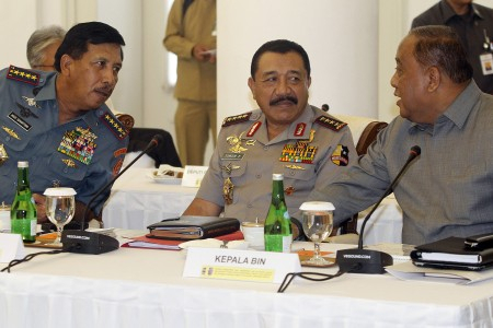 IPW: Copot Kapolri, Bukan Keluarkan Inpers Gangguan Keamanan