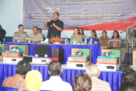 Maksimalkan Pelayanan, Kecamatan Bitung Dapat Bantuan Seperangkat Komputer