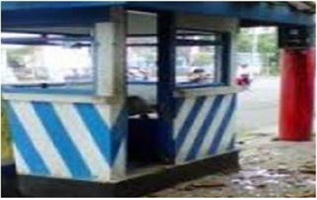 Polisi Pemalang Robohkan Pos Polisi yang Tak Efektif