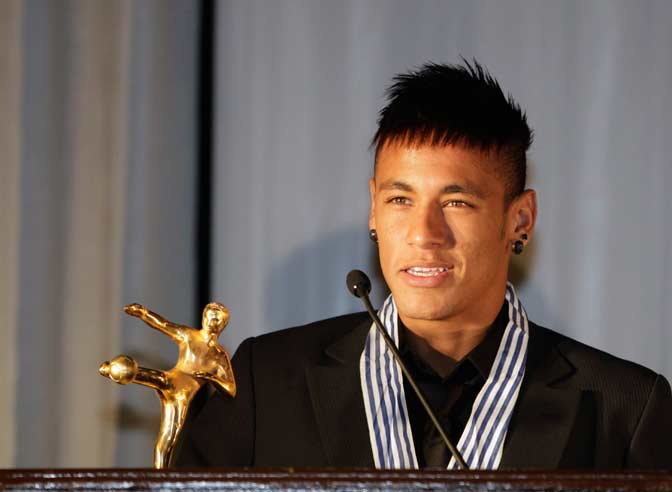 Santos Tak Akan Jual Neymar ke Man City