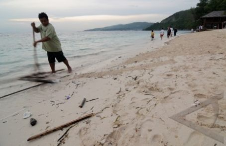Bali Siapkan Perda Zonasi Pesisir dan Pulau Kecil