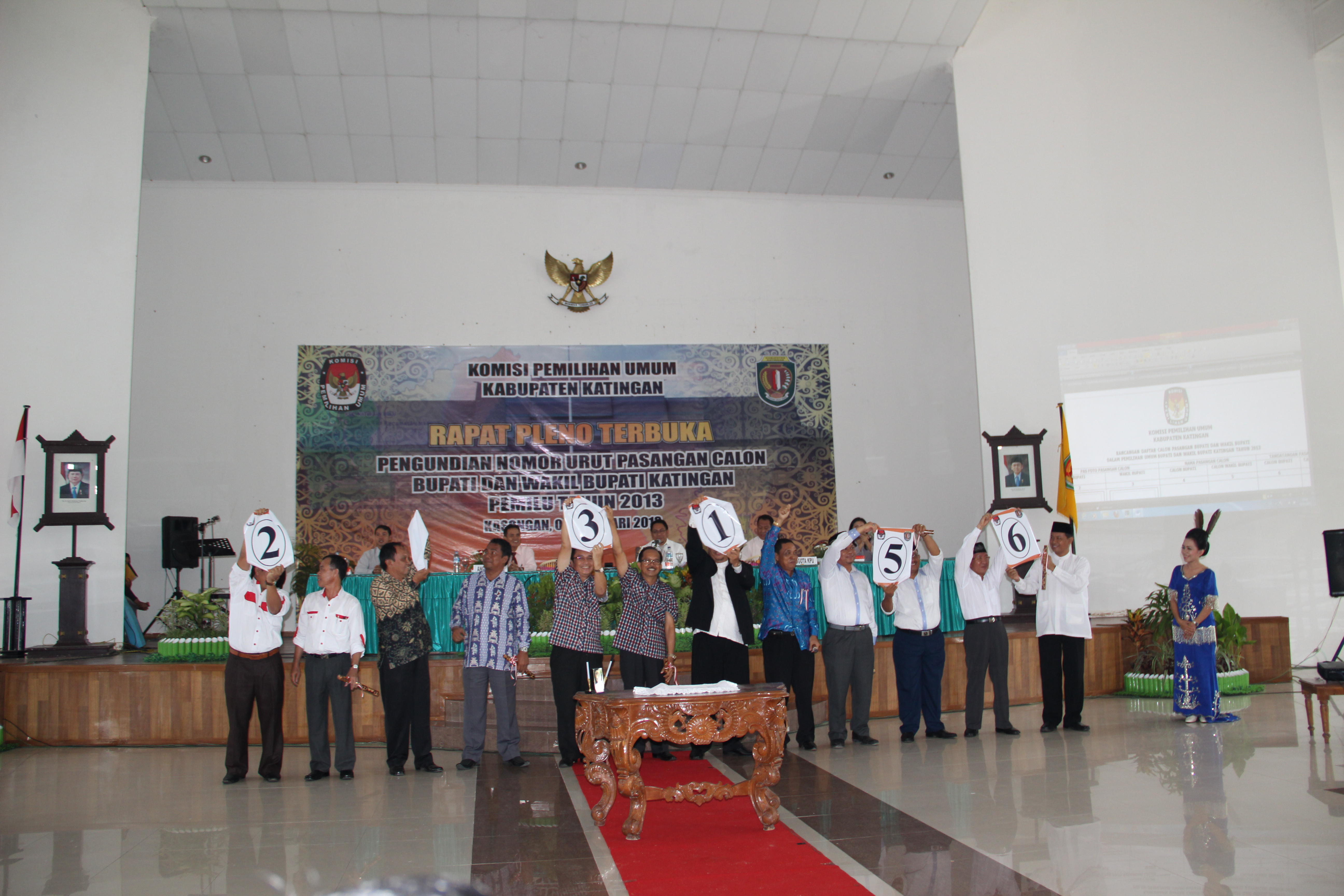 Enam Pasangan Calon Bupati Ikuti Pilkada di Katingan