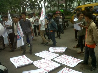 Dugaan Korupsi di Dinas Tata Ruang, Kejati Sumut Didemo