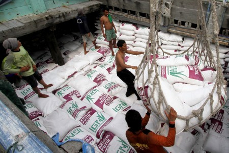 Tingkatkan Produksi, Pabrik Gula di Mojokerto Kembangkan Bibit Tebu Baru