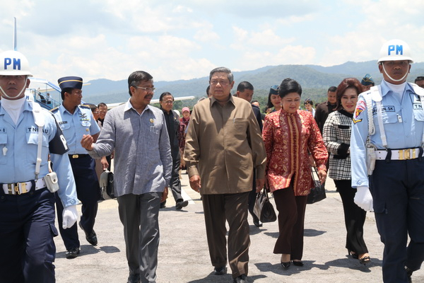 Nur Alam-Saleh Lasata Resmi Pimpin Sulawesi Tenggara
