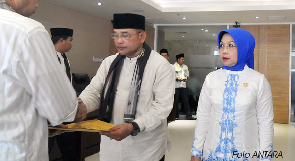 Bekas None Jakarta Komandani Satpol PP