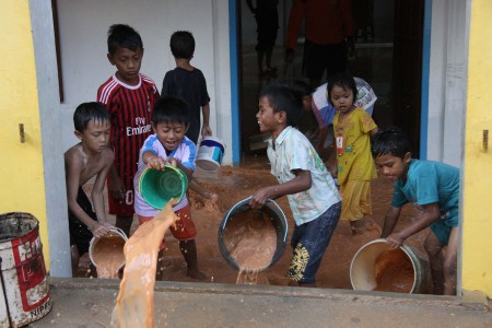 BPBD Rokan Hulu Temukan 1 Korban Tewas Terseret Arus