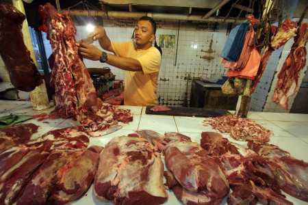 Perusahaan Bursa Berjangka Akan Lakukan Lelang Impor Daging Sapi