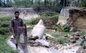 Petani Rembang Desak Pemda Perbaiki Bendung Babadan