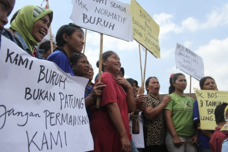 Kementerian Keuangan dan Kementerian Kesehatan Diadukan ke DPR