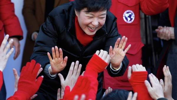 Presiden Baru Korea Selatan Peringatkan Pyongyang