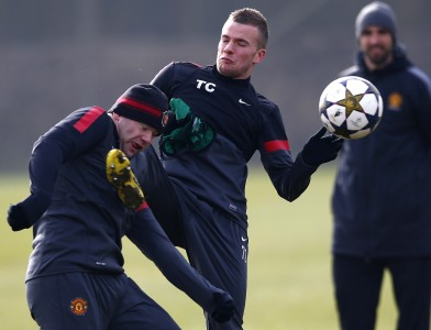 Rooney:  Fans akan Bantu Kami Lawan Real Madrid