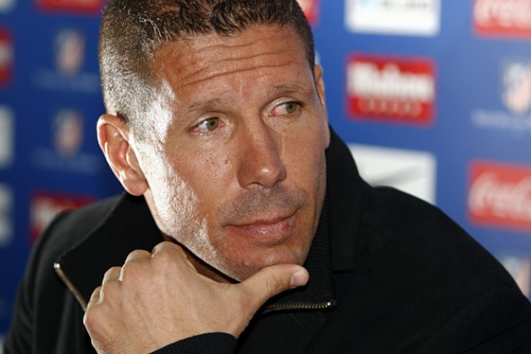 Simeone Bertahan di Atletico Hingga 2017
