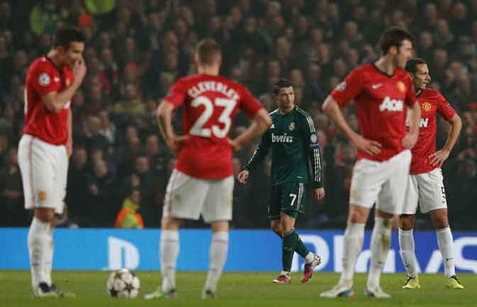 Ashley Young: Man United Bangkit di Piala FA