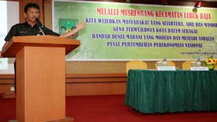 Menuju Batam Bersih 2014, Kerja Bakti Massal Rutin Digelar