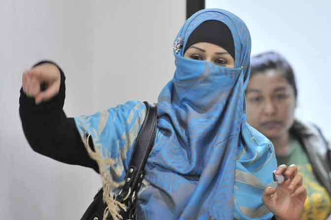 Neneng Sri Wahyuni Divonis 6 Tahun Penjara