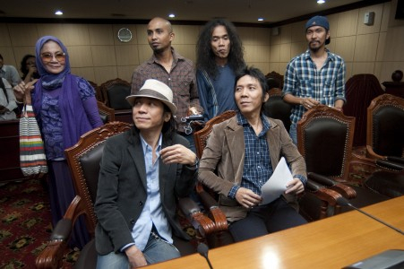 MK Kabulkan Permohonan Slank Tarik Gugatan Uji Materi UU Izin Keramaian