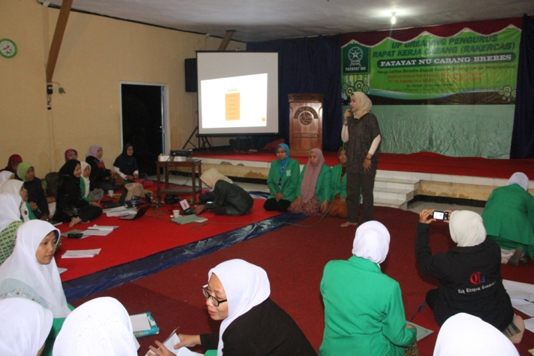 Bupati Brebes: Kualitas Perempuan NU Harus Meningkat