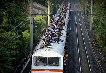 Pemerintah Diminta Tambah Dana Subsidi untuk PT KAI