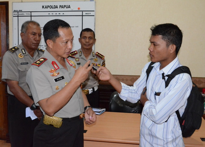 Kapolda Papua: Kelompok PW Pelaku Penembakan Helikoper di Puncak Senyum