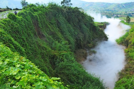 Gas Beracun Kawah Timbang Berkurang