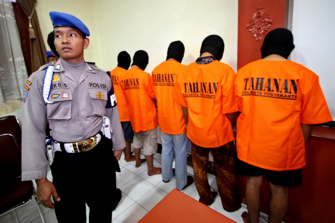 Perampok di DIY Jarah 1465 Perhiasan di Pegadaian