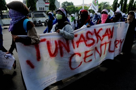 Timwas Surati Pejabat BI agar Hadir Rapat Kasus Century