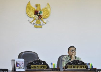 Pengamat: Tak Ada Alasan Boediono Menolak Panggilan DPR