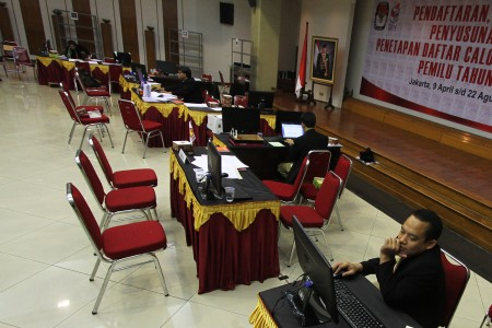 Pendaftaran Caleg NTT Sepi Peminat
