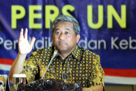 UN Tertunda, Kemendikbud Bentuk Tim Investigasi