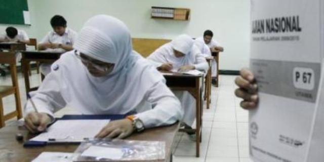 Sebanyak 293 Siswa SMAN 1 Medan Ikuti UN