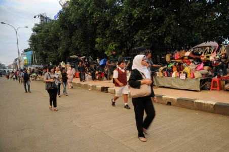 Koalisi Pejalan Kaki Ingatkan Jokowi soal Kelayakan Trotoar