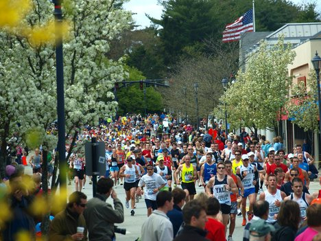 Bom Boston, 2 WNI Peserta Maraton Selamat