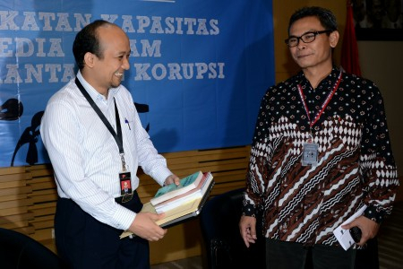 KPK: Penangkapan Terkait Suap Pengurusan Izin Lahan Tanah
