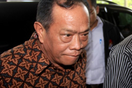 KPK Tetapkan 5 Tersangka Suap Izin Lahan Makam