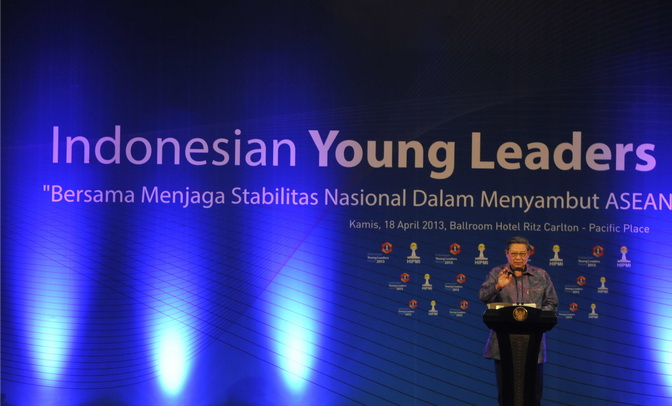 SBY Minta HIPMI Undang Capres